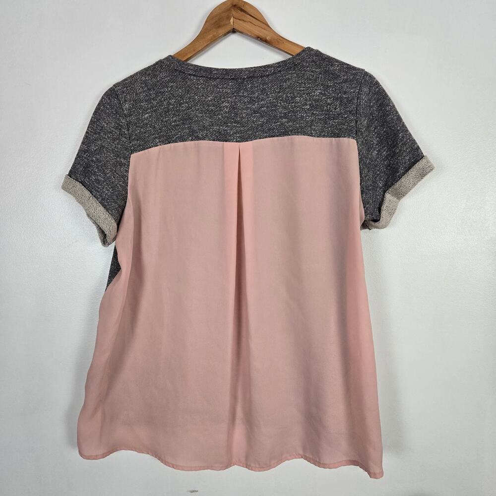 Market & Spruce gray top with pink back large - Picture 2 of 4